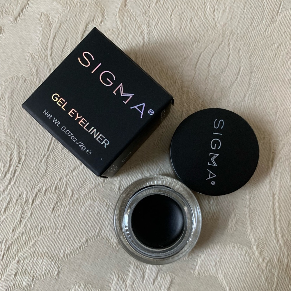 Sigma Beauty Gel Eyeliner Pot in Wicked / Black BNIB